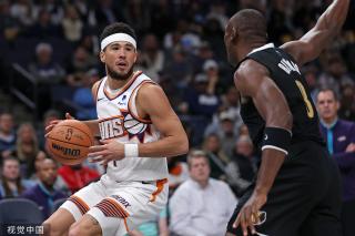 虽然他以右 虽然他以右